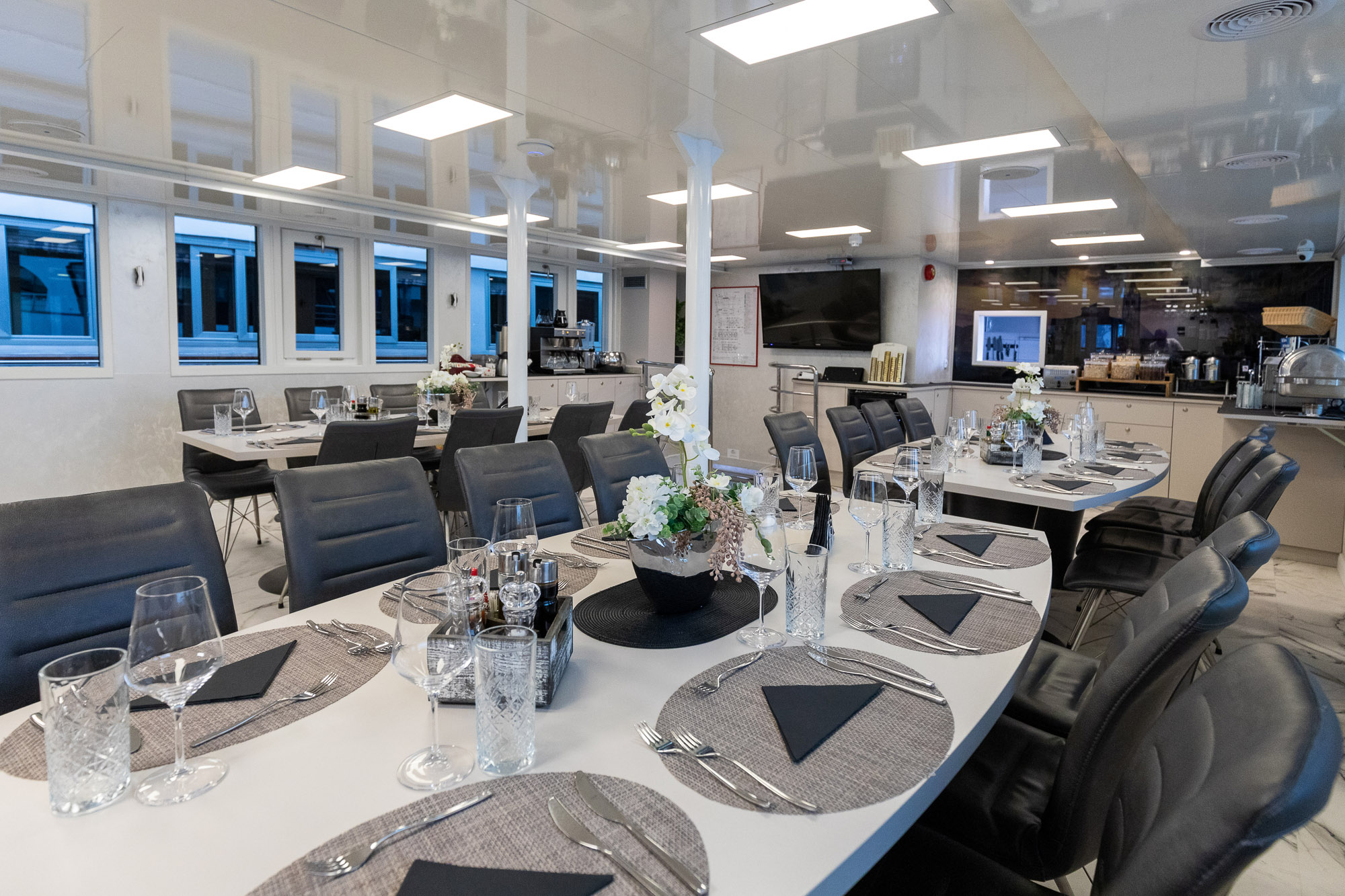 MS Equator - Dining Room